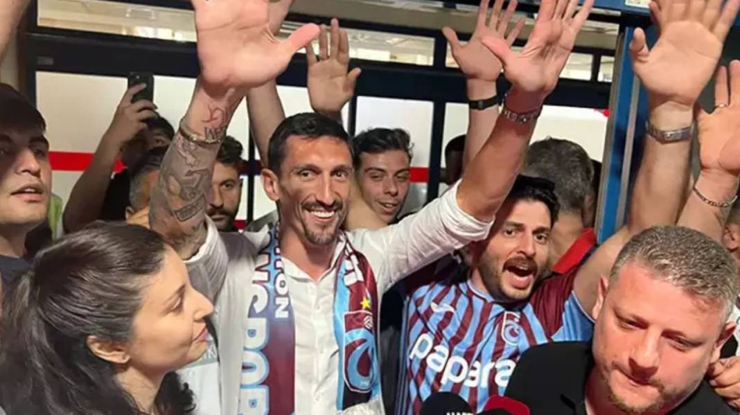 Trabzonspor Stefan Savic'i kadrosuna kattı! Transfer detayları açıklandı! 1